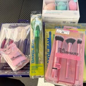 Real Techniques Brush Collection - Pink, Green, Purple